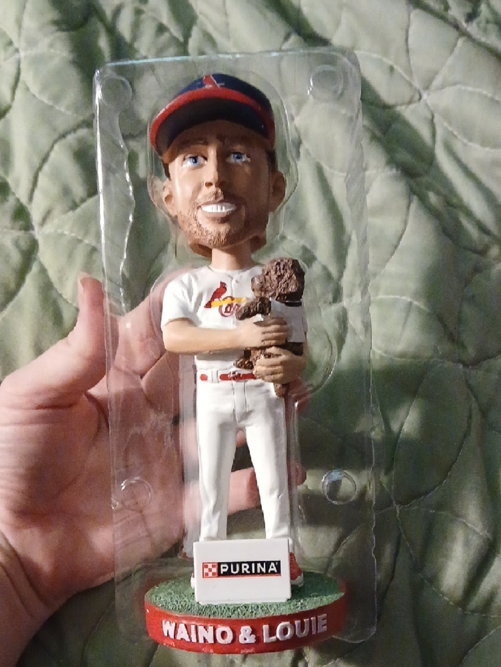 Wainwright & Louie Purina Red Collectible Bobble Head.